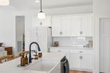 202 Finch Dr - Photo 12