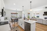 202 Finch Dr - Photo 10