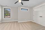 725 N Highland Ave - Photo 16
