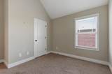 1749 Auburn Ln - Photo 32