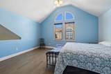 939 Russell St - Photo 22