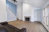 939 Russell St - Photo 5