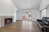 939 Russell St - Photo 7