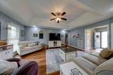 1909 Claymont Dr - Photo 9