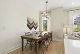 1037C Scovel St - Photo 15