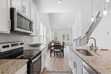 521 Medwyk Dr - Photo 18