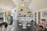 2500 Woodlawn Dr - Photo 39