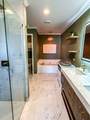 1009 Mccormick Xing - Photo 27