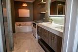 1009 Mccormick Xing - Photo 31