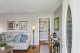 929 Lemont Dr - Photo 17