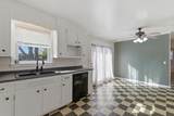523 Terry Ln - Photo 10