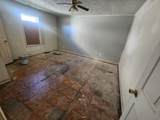 518 E 2nd St - Photo 9