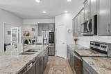 2925 Eckersley Dr - Photo 8