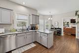 909 Deer Pointe Ct - Photo 11