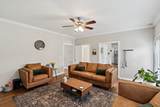 909 Deer Pointe Ct - Photo 6