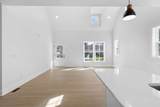 930 Glass St - Photo 14