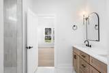 930 Glass St - Photo 16