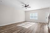 445 Oak St - Photo 2