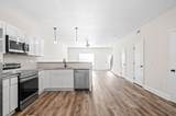 445 Oak St - Photo 9