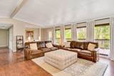 1325 Highland Road - Photo 2