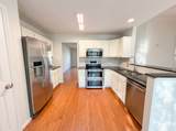 2416 Bayview Dr - Photo 2
