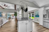 1022 Clark St - Photo 16