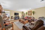 617 E Lane St - Photo 3