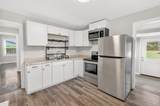 917 Smith St - Photo 11