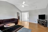 2911 Islington Dr - Photo 4