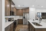 5088 Dayflower Dr - Photo 10