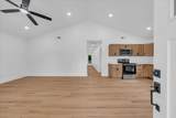 904 East Decherd Street - Photo 3