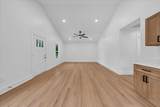904 East Decherd Street - Photo 6
