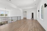 3311 Skyline Dr - Photo 41