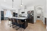 7220 Still Spring Hollow Dr - Photo 11