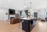 7220 Still Spring Hollow Dr - Photo 13