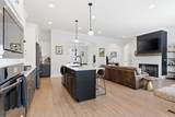 7220 Still Spring Hollow Dr - Photo 14