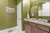 7220 Still Spring Hollow Dr - Photo 40
