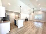 918 Shallowford Road - Photo 8