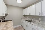 550 Harding Pl - Photo 5