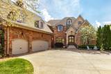 1722 Jacobs Dr - Photo 2