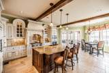 1722 Jacobs Dr - Photo 11