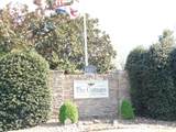 825 Browns Ln - Photo 4
