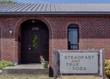 413 Van Buren St - Photo 82