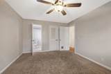 622 Oakwood Ter - Photo 17