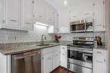 622 Oakwood Ter - Photo 7