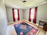 101 Walnut St - Photo 9