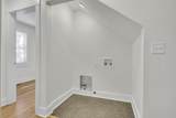 1121 Goldilocks St - Photo 15