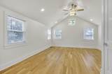 1121 Goldilocks St - Photo 25