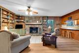 251 Wells St - Photo 8