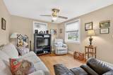 2226 Stratford Ave - Photo 2
